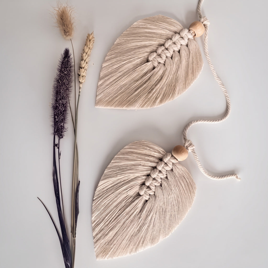 Boho Leaf Wall Tapestry, Handwoven Macrame Wall Hanging, Nature-Inspired Woven Wall Decor for Bedroom, Living Room & Home